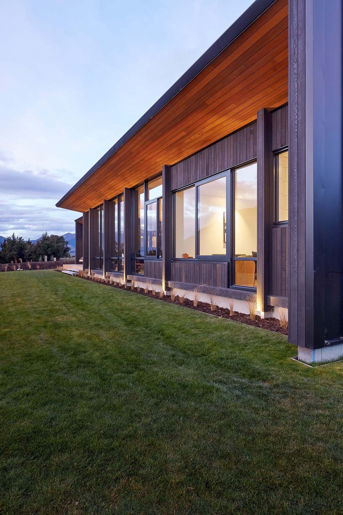 Black Peak House gallery image