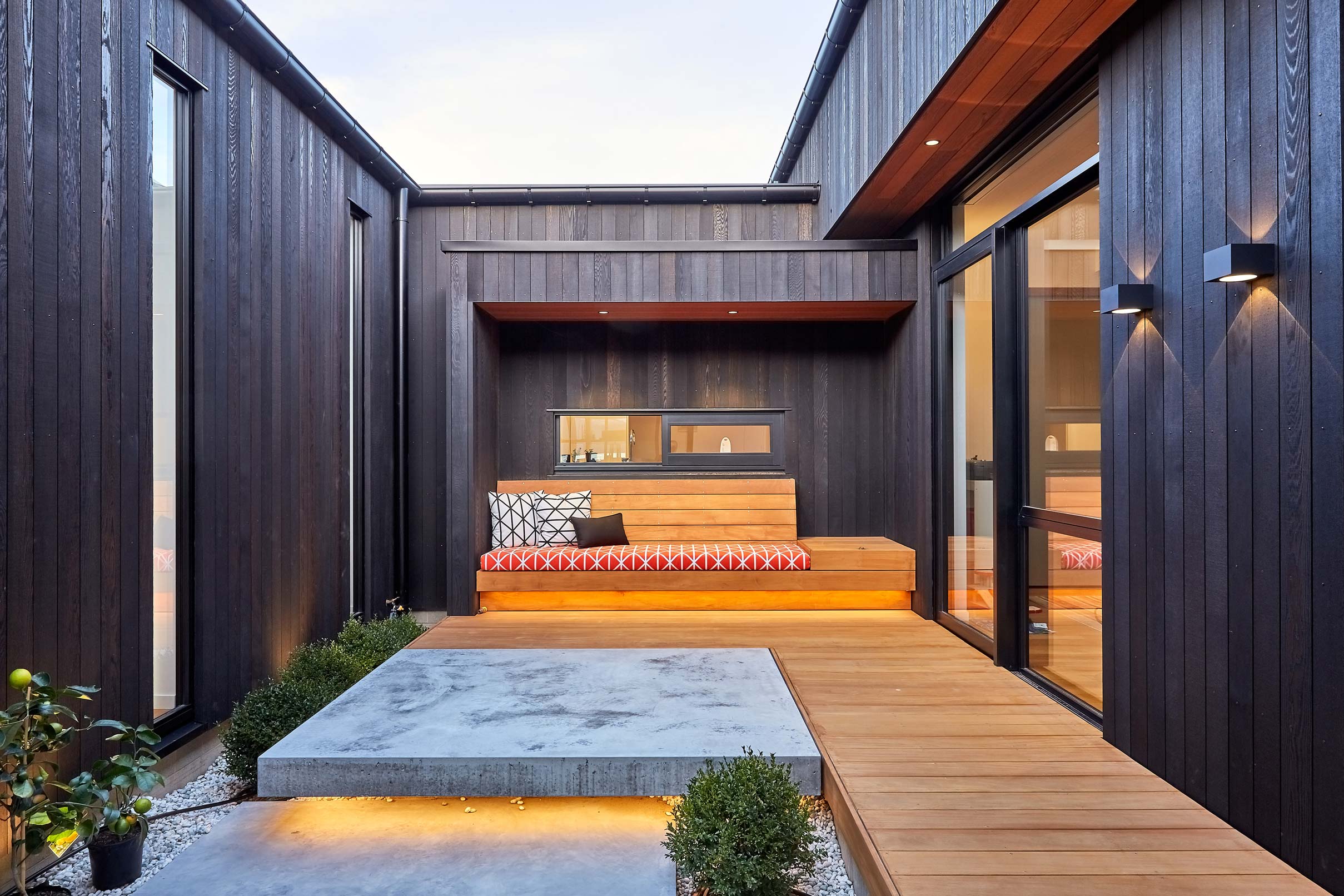 Black Peak House gallery image
