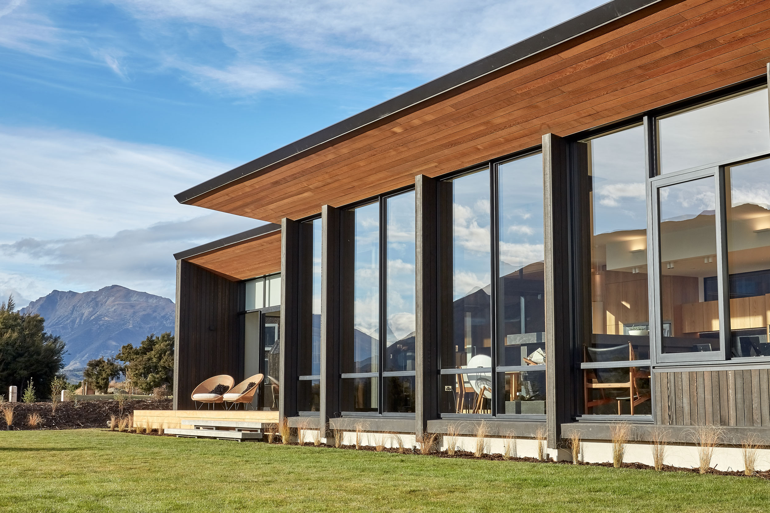 Black Peak House gallery image