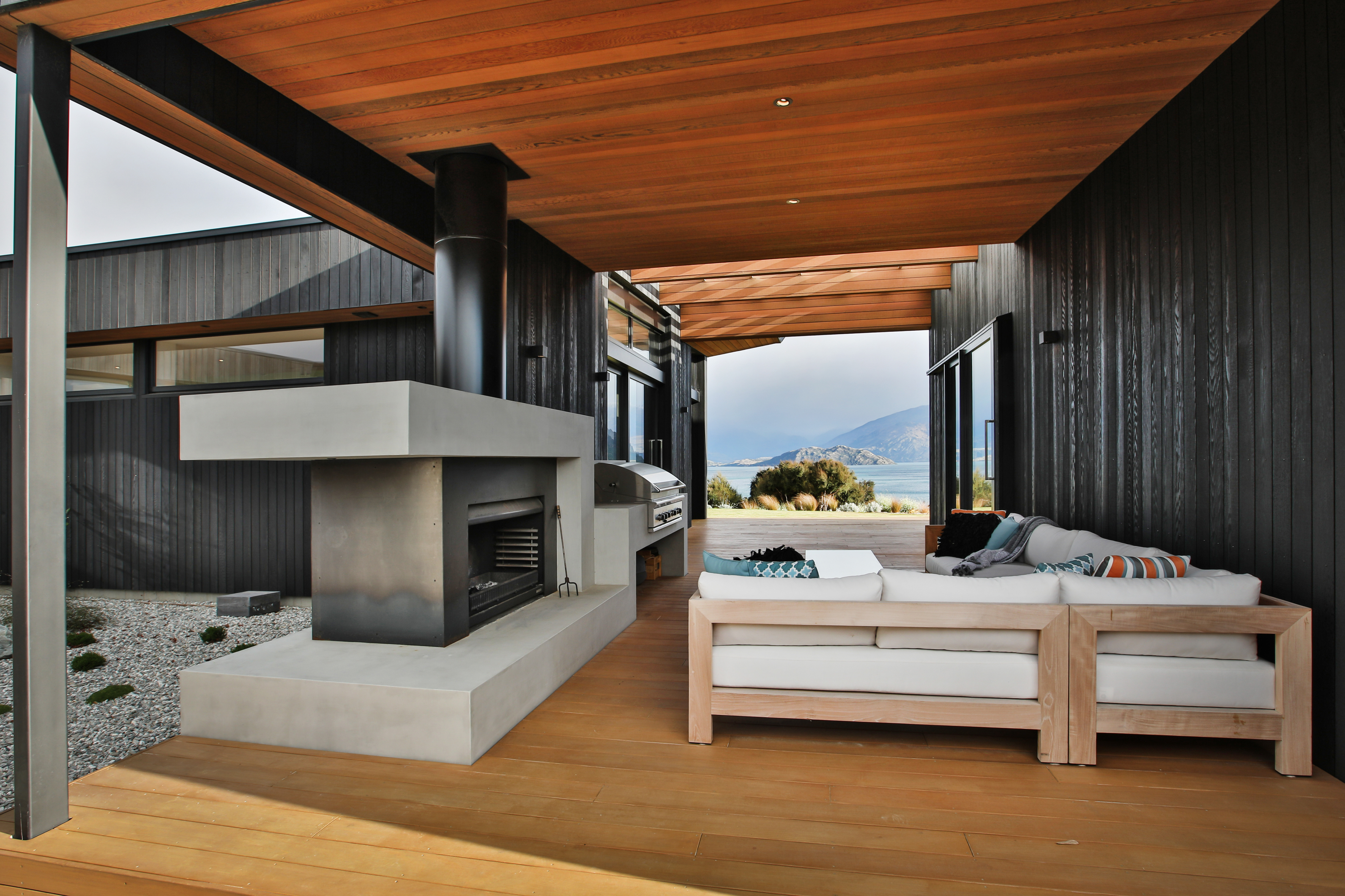 Black Peak House gallery image