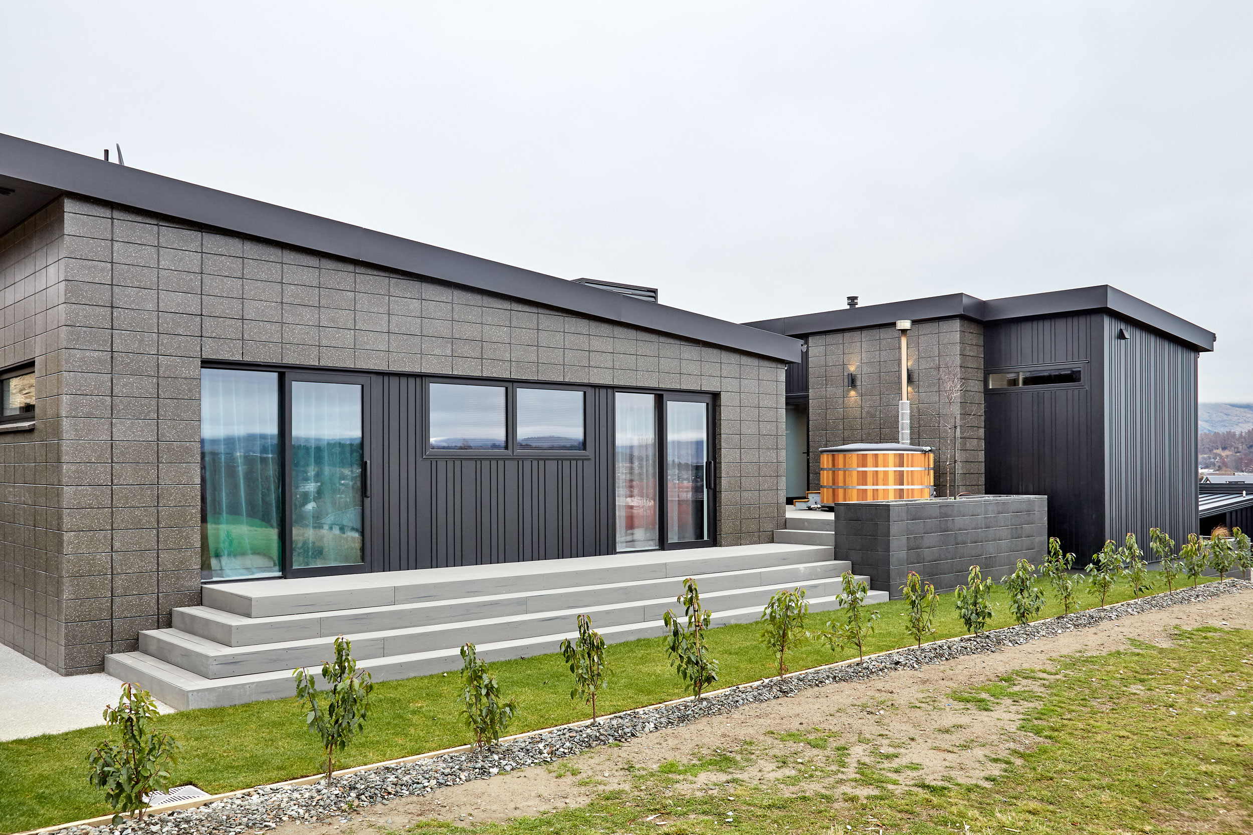 Roys View gallery image