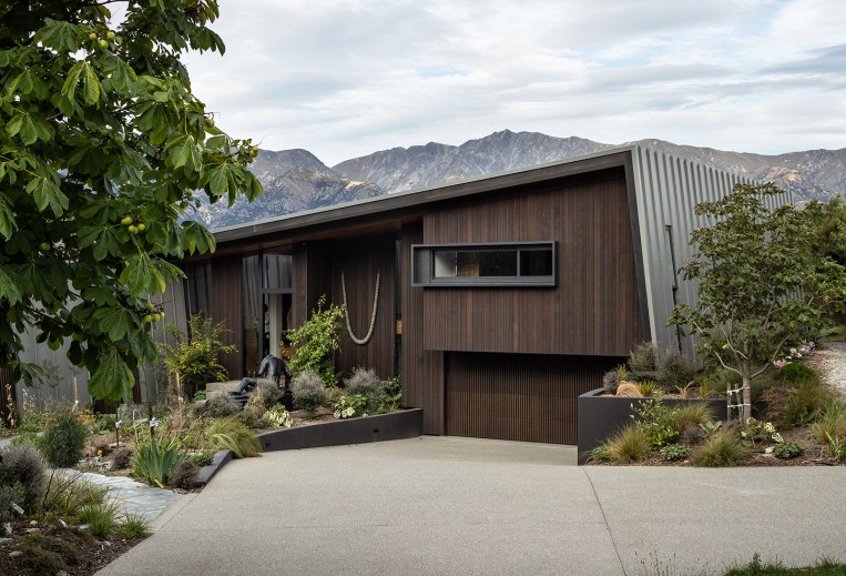 Lakeview House project image