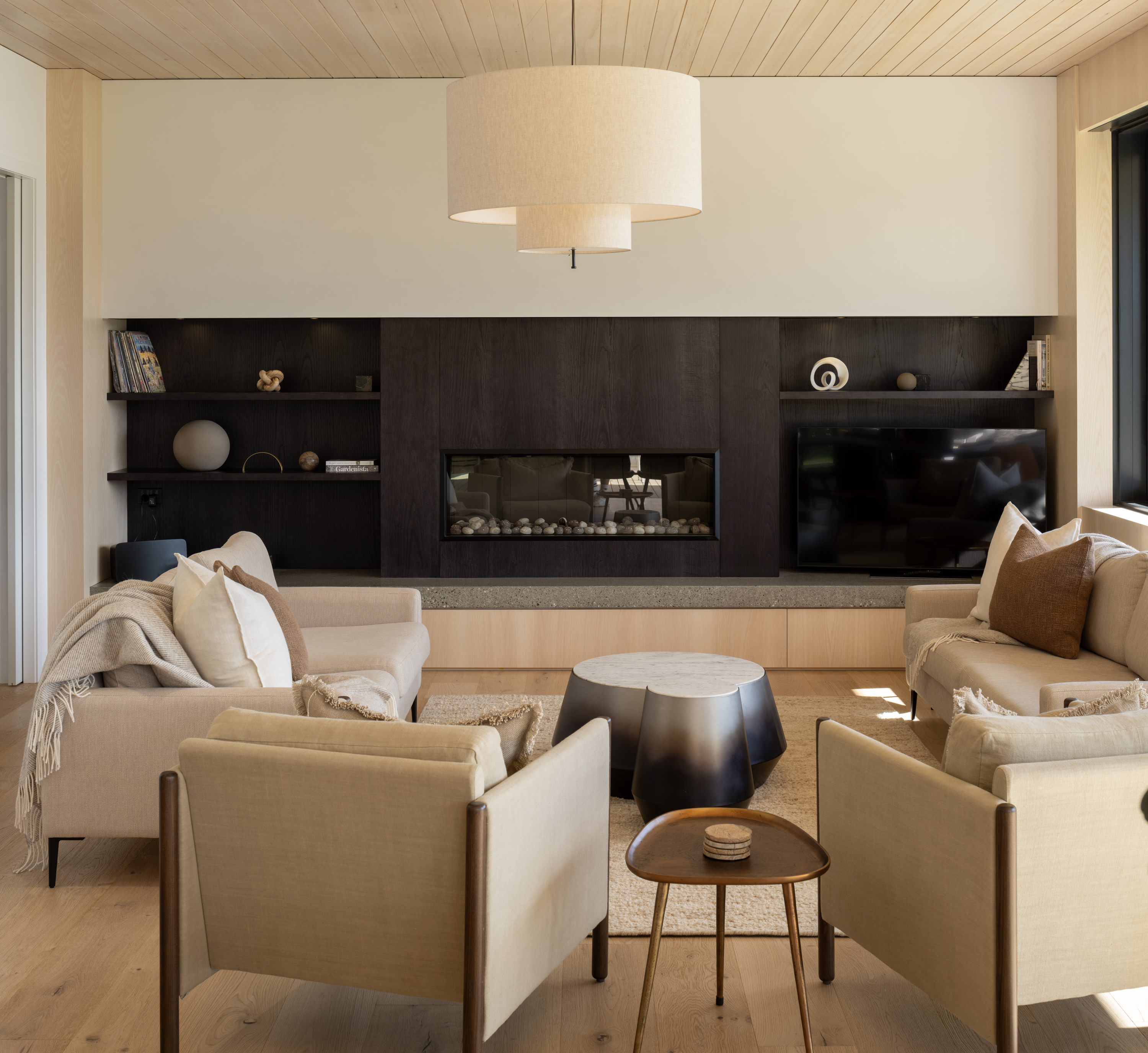 Umbra Lux gallery image