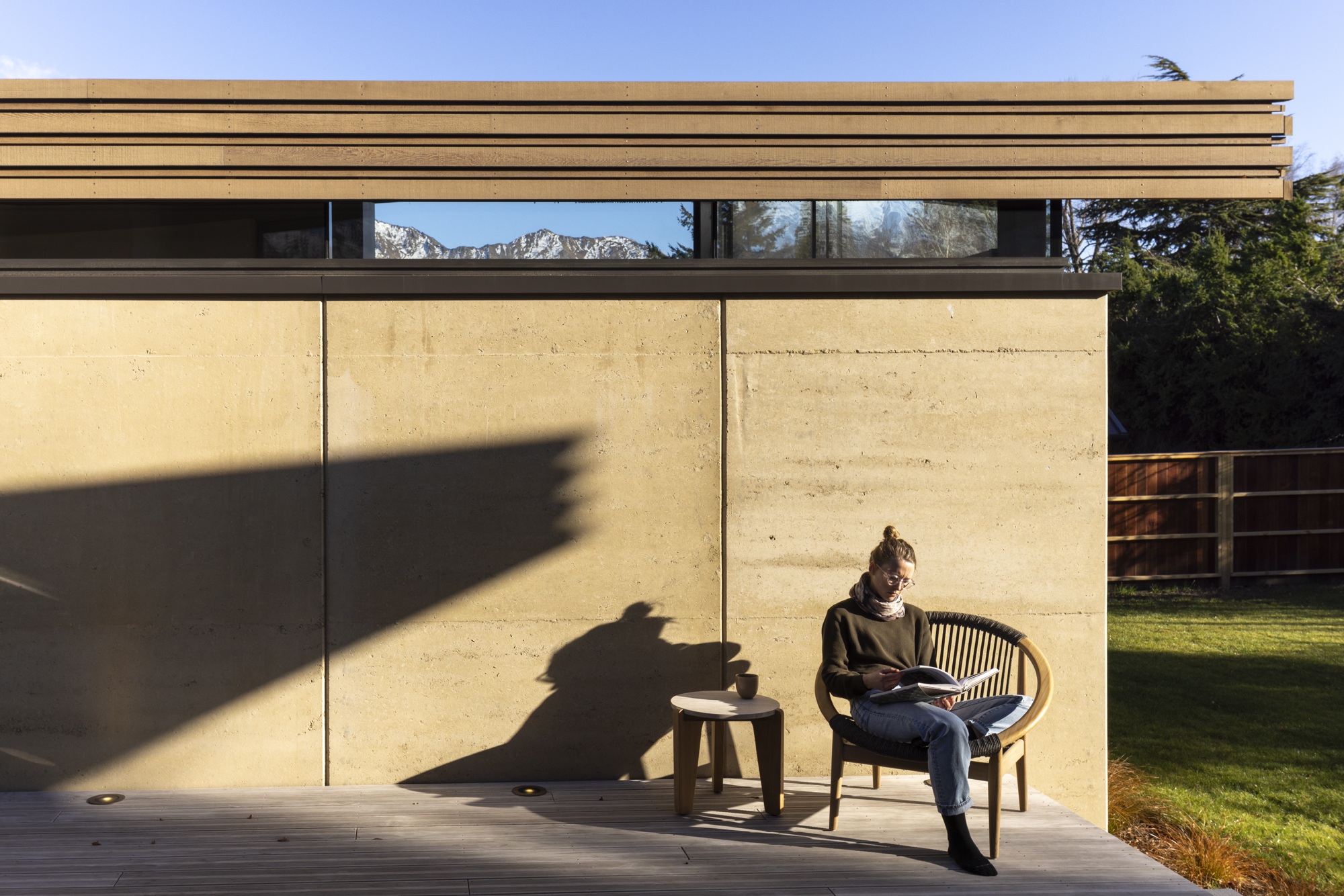 Winding Roof House gallery image